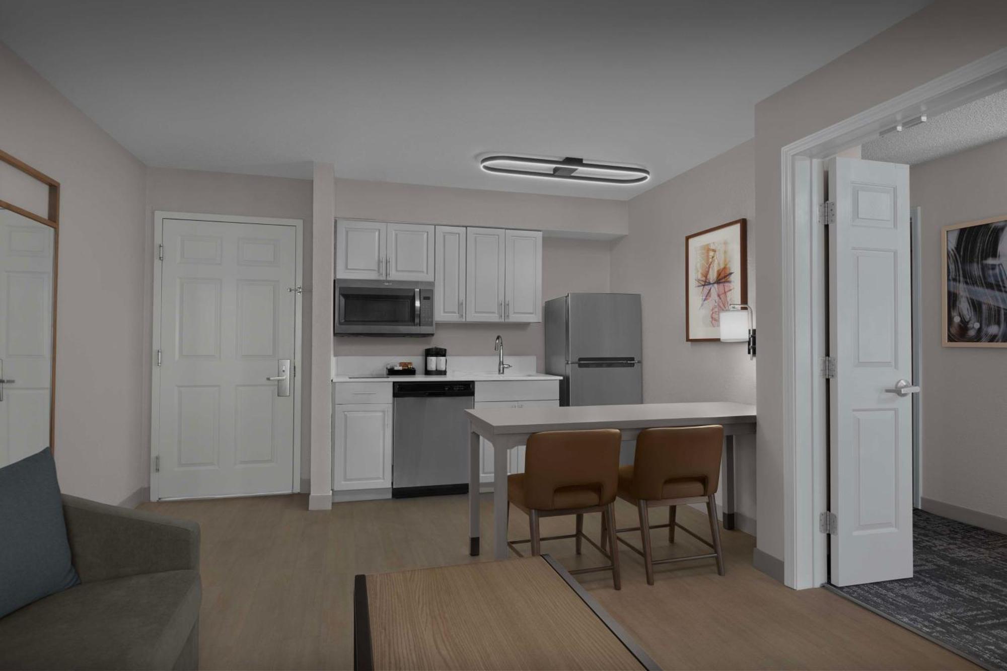 Homewood Suites Nashville Airport Екстериор снимка