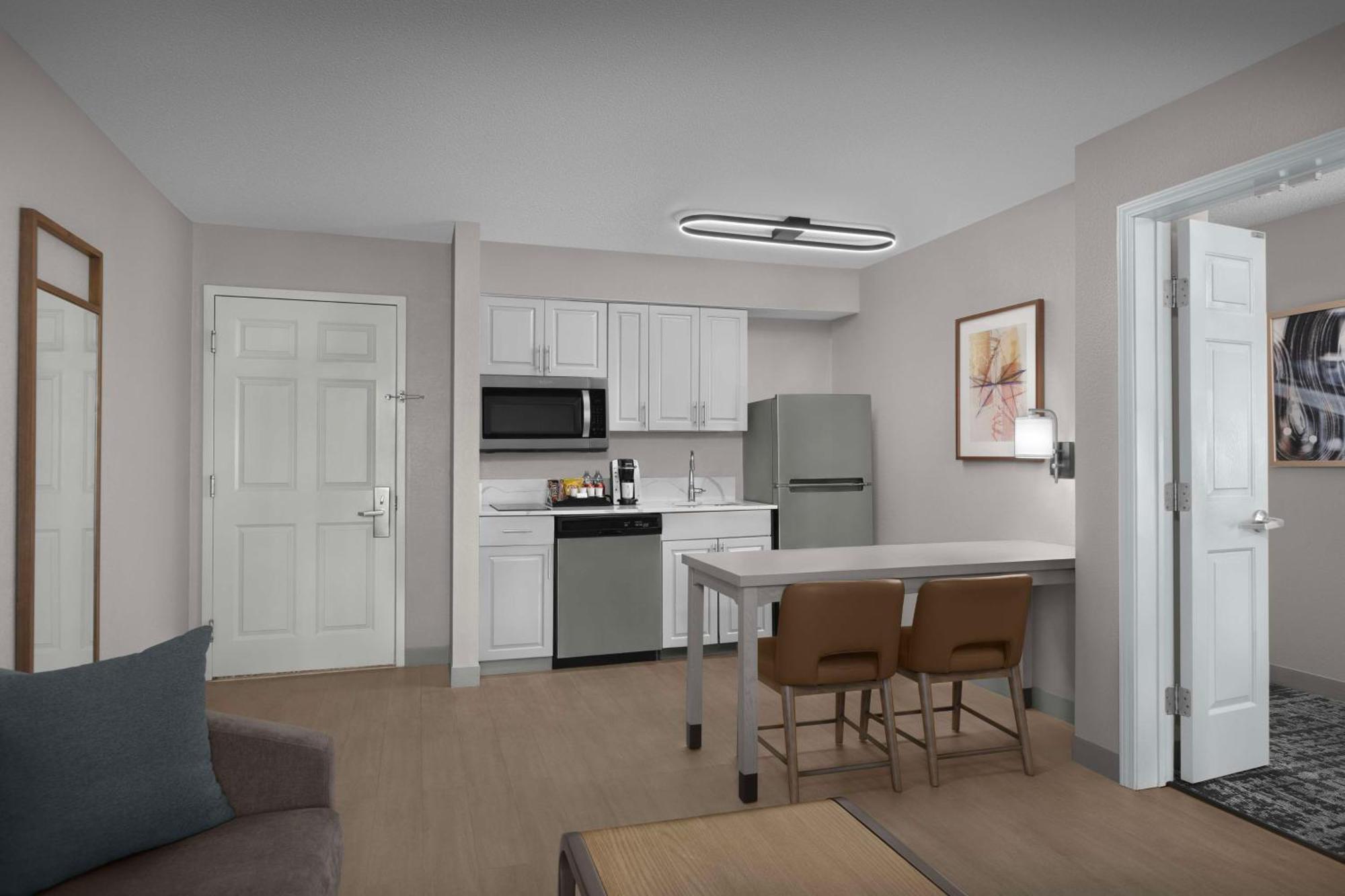 Homewood Suites Nashville Airport Екстериор снимка