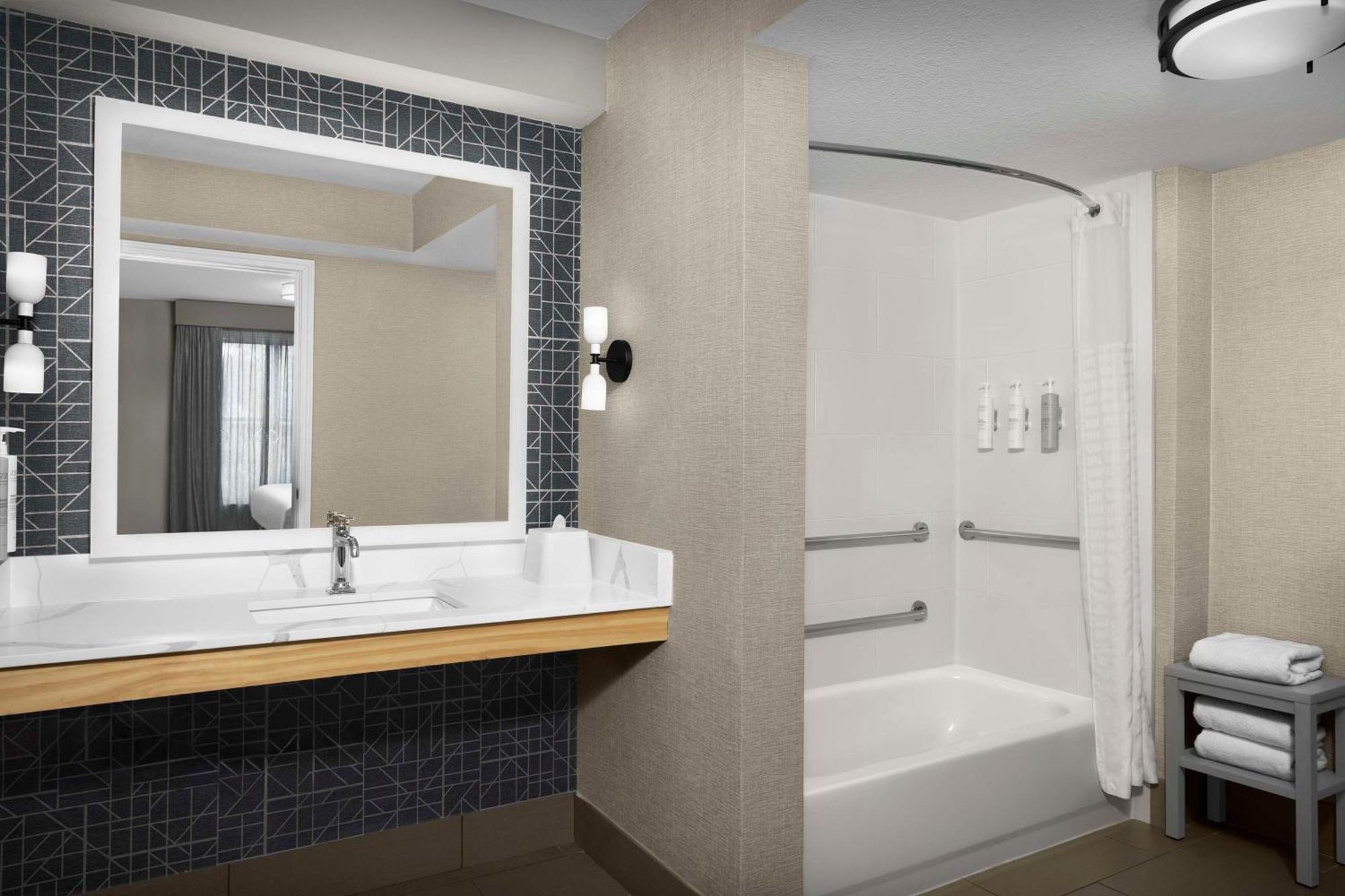 Homewood Suites Nashville Airport Екстериор снимка