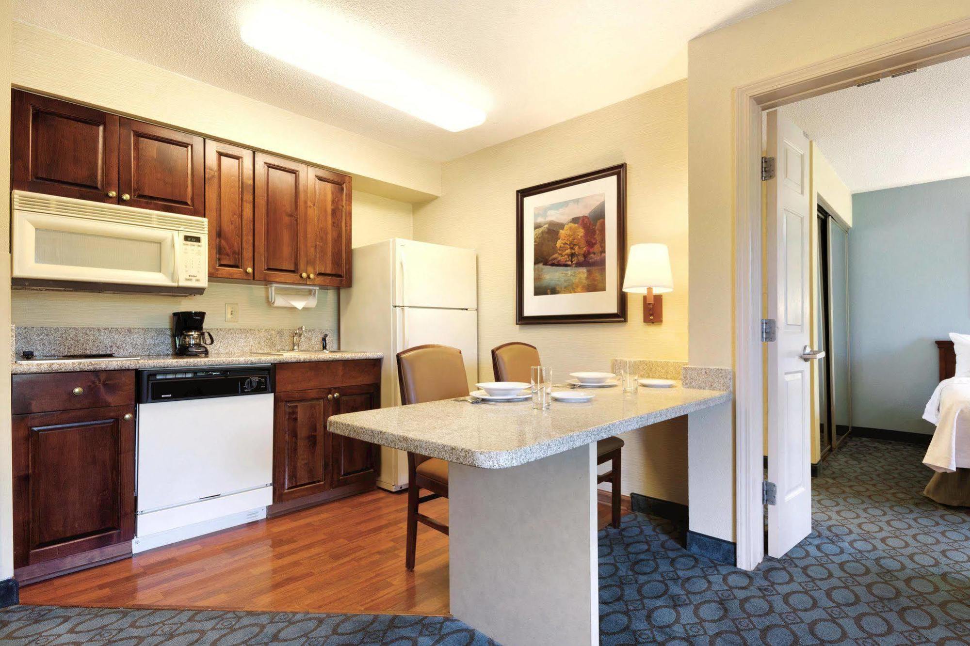 Homewood Suites Nashville Airport Екстериор снимка